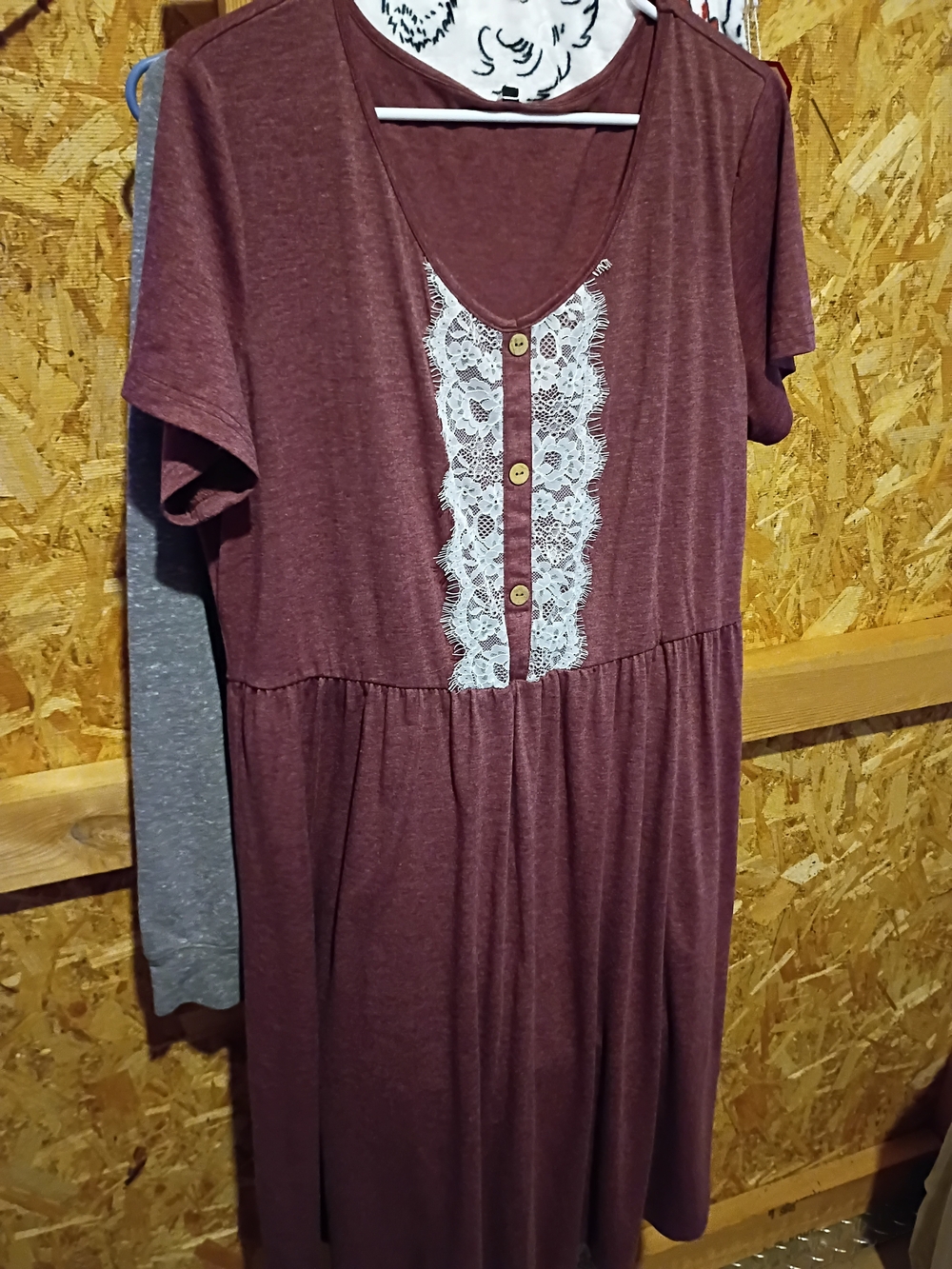 Casual Lace-Trim Maxi Dress in Mauve